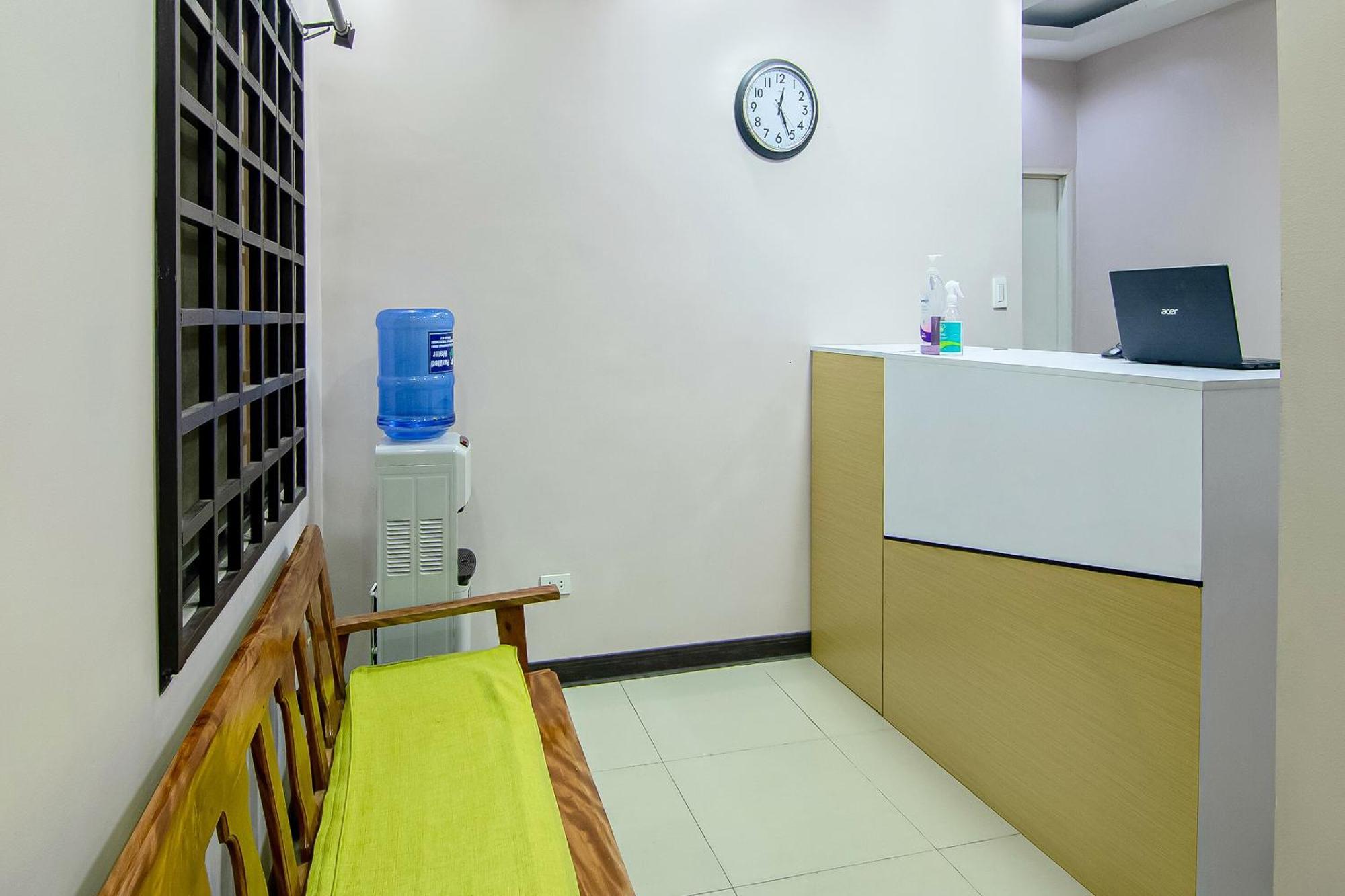 Oyo 766 Ichehan Apartments Manila Bagian luar foto