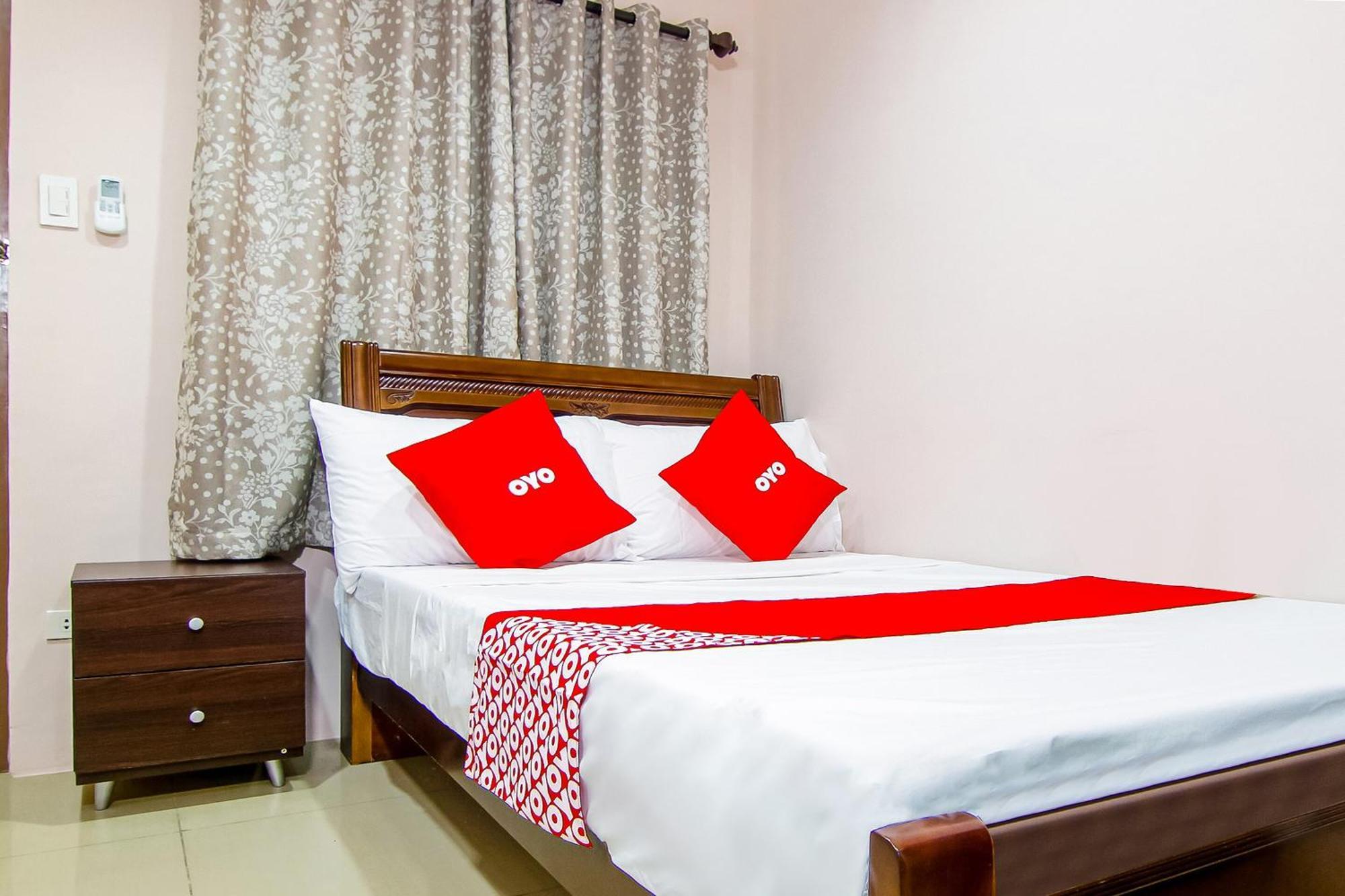 Oyo 766 Ichehan Apartments Manila Bagian luar foto