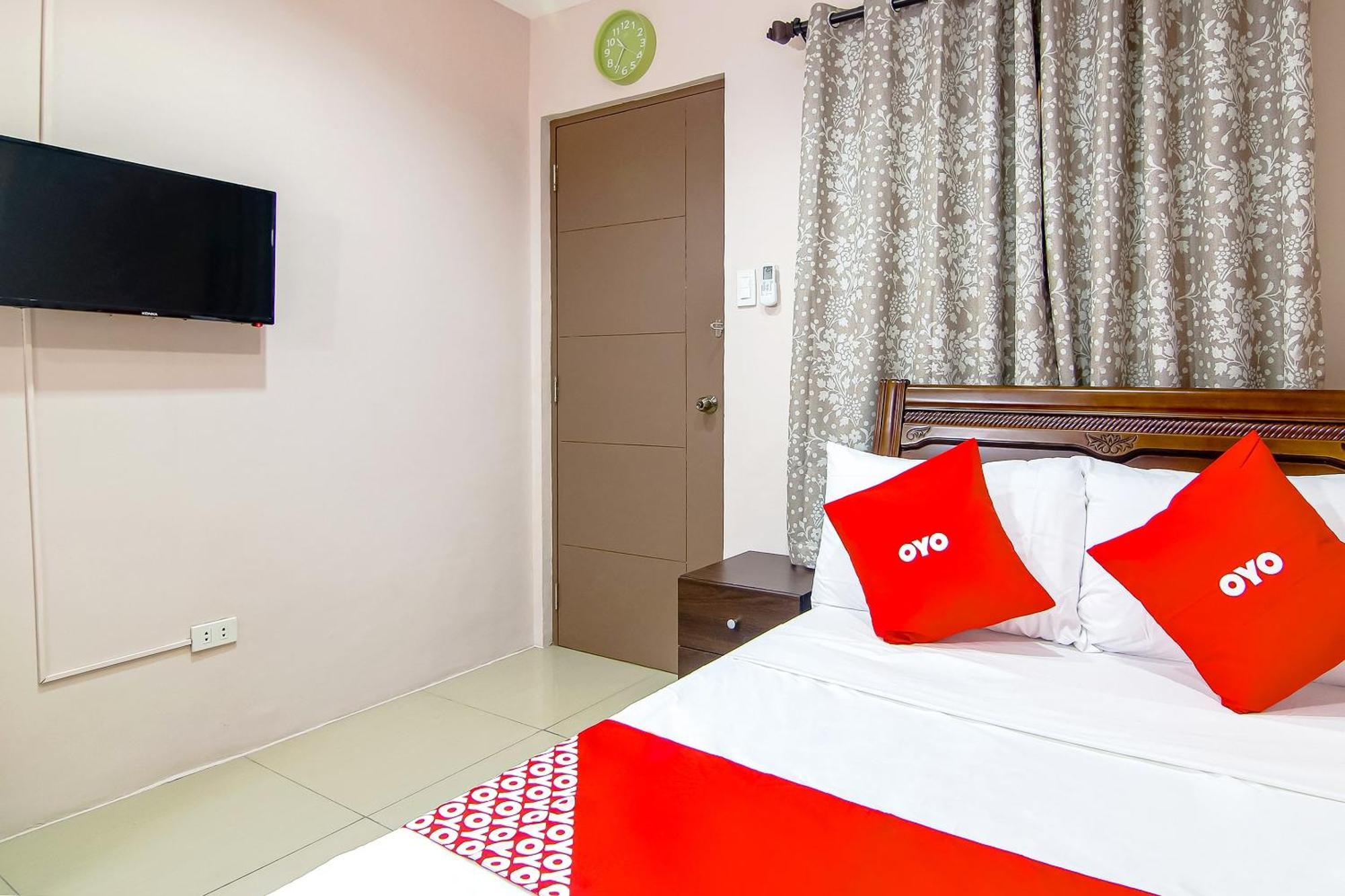 Oyo 766 Ichehan Apartments Manila Bagian luar foto