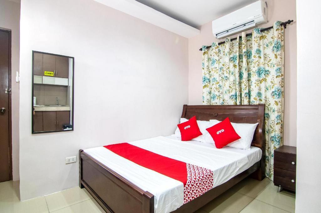 Oyo 766 Ichehan Apartments Manila Bagian luar foto