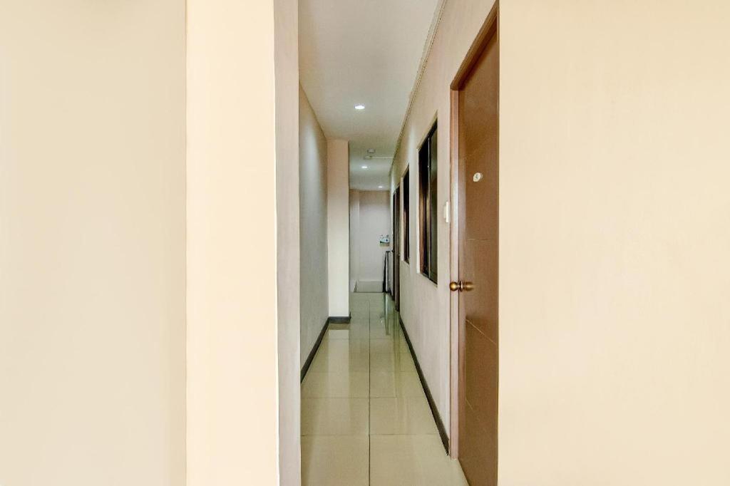 Oyo 766 Ichehan Apartments Manila Bagian luar foto