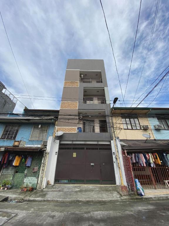 Oyo 766 Ichehan Apartments Manila Bagian luar foto